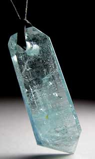 Aquamarine stone photo