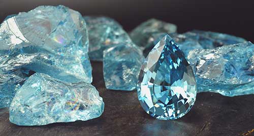 Aquamarine stone photo